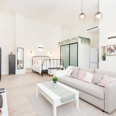マラガBhost - Loft El Angelアパートメント エクステリア 写真